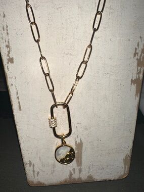 Gold tone chain necklace Pegasus